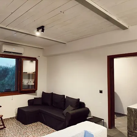 Holiday home Essential Escape Ii