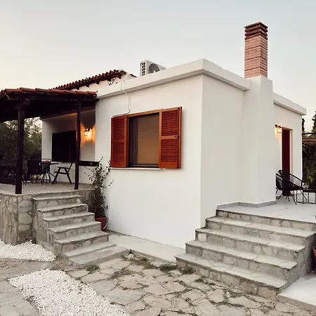 Holiday home Essential Escape Ii *